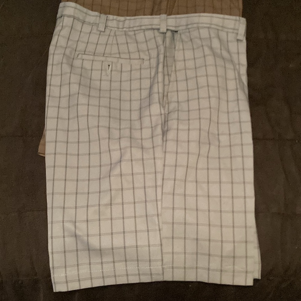 Men’s golf shorts size 38 - Picture 3 of 8